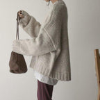 Damski sweter – oversize, z kieszenią, gruby splot