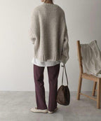 Damski sweter – oversize, z kieszenią, gruby splot