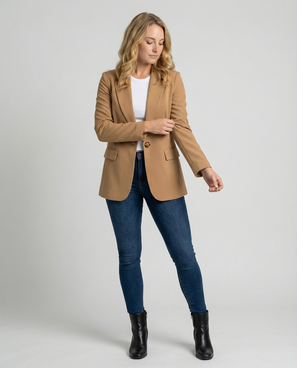 Damska Marynarka | Wygodny Krój, Elegancki Styl 0
