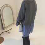 Kobiecy Oversize Kardigan z Asymetrycznymi Guzikami-Women's Cardigan-Moda Perla-Moda Perla
