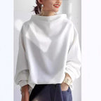 Damski sweter – z wysokim kołnierzem, luźny