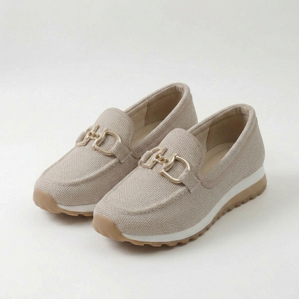 Damskie wsuwane sneakersy z ozdobną klamrą