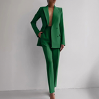 Damski garnitur dwuczęściowy – z dwurzędową marynarką, elegancki