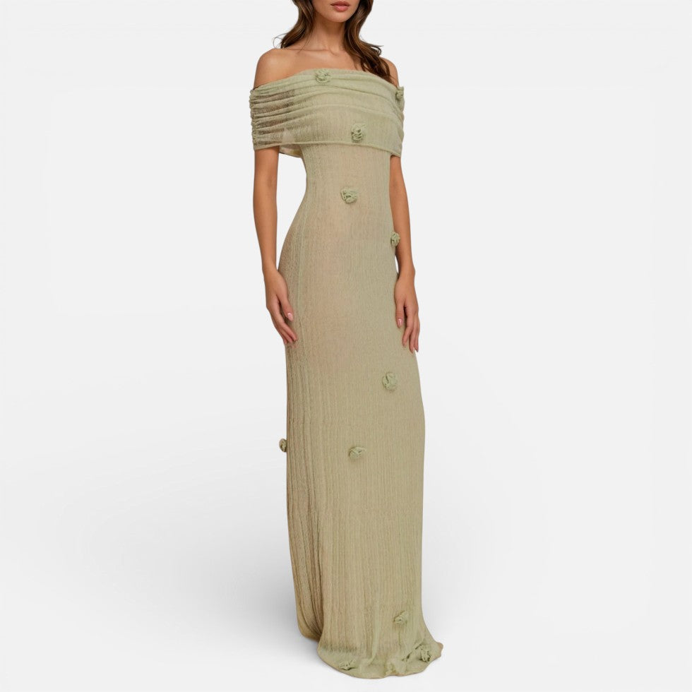 Damska sukienka maxi – odkryte ramiona, kwiaty, elegancka