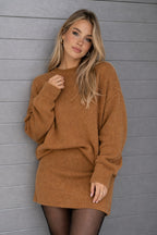 Damski komplet – sweter, spódnica mini
