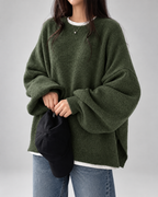 Damski sweter oversize – okrągły dekolt, bufiaste rękawy