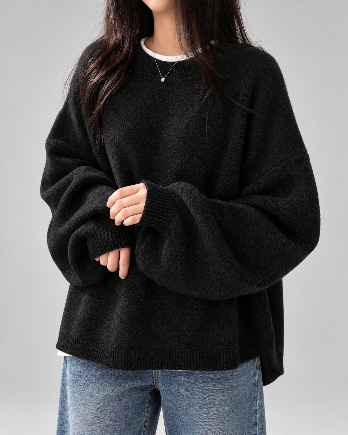 Damski sweter oversize – okrągły dekolt, bufiaste rękawy