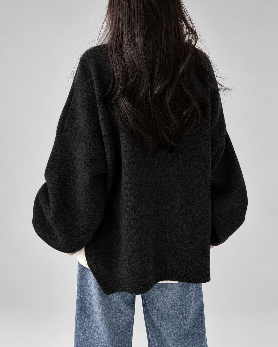Damski sweter oversize – okrągły dekolt, bufiaste rękawy