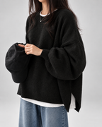 Damski sweter oversize – okrągły dekolt, bufiaste rękawy